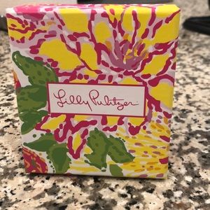 Lily Pulitzer She Shell Earrings